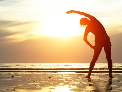 31岁男子练背一年「换了张脸」：变的其实不只是脸