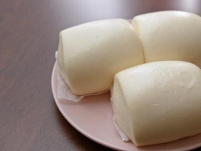 年纪大了要忌口？建议中老年人，少吃馒头和米饭，多吃这3样主食