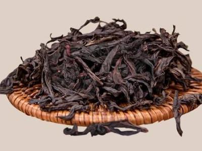 茶叶是痛风的“催化剂”?医生劝告:不想关节肿痛,少喝3种茶