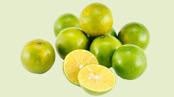吃降压药橘子不能吃？提醒：吃降压药时，远离“5物”