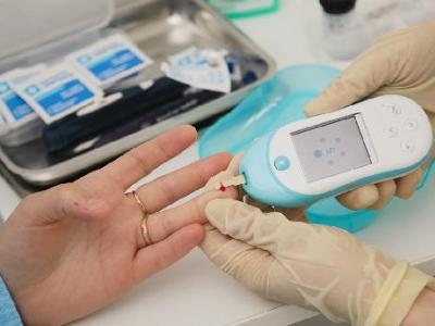 糖尿病患者别自己吓自己了！若这6个指标正常，基本不会有并发症