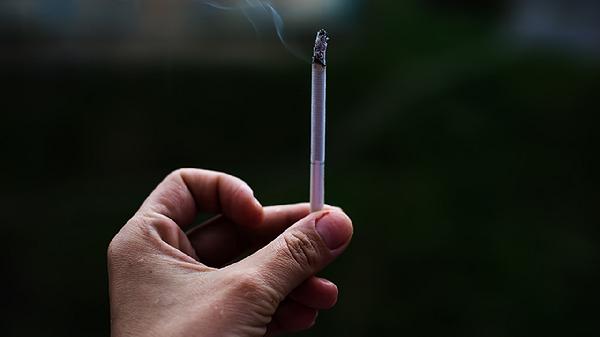 成功戒烟后，肺还能恢复正常吗？医生忠告：戒烟别超过这个岁数
