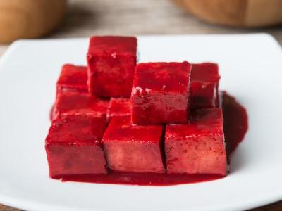 调查发现:吃一口放久发酵的腐乳，或等于进一次毒?真假