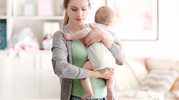 问下隆胸后可以母乳喂养吗