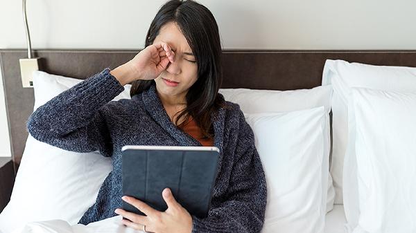 眼角长了痣怎样能去掉
