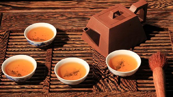 防暑凉茶有哪些-易网健康<a href=/jkys/ target=_blank class=infotextkey>养生</a>网 防暑凉茶有哪些